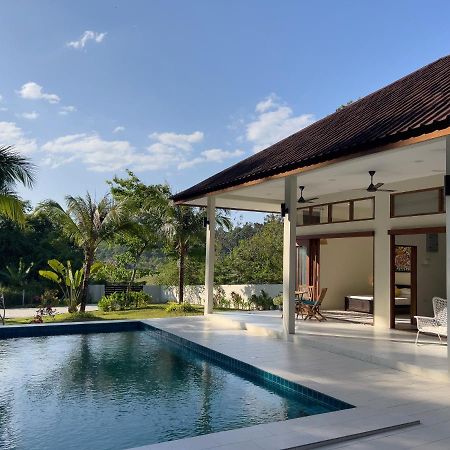 Villa Meranti - Spacious Private Pool Villa Pantai Cenang  Zewnętrze zdjęcie