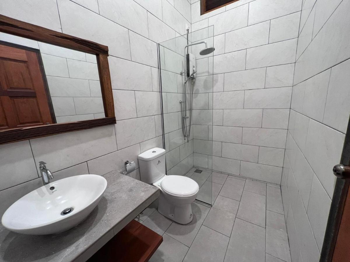 Villa Meranti - Spacious Private Pool Villa Pantai Cenang  Zewnętrze zdjęcie