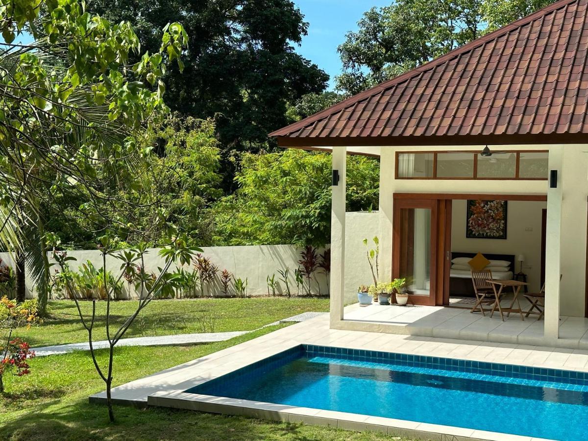 Villa Meranti - Spacious Private Pool Villa Pantai Cenang  Zewnętrze zdjęcie
