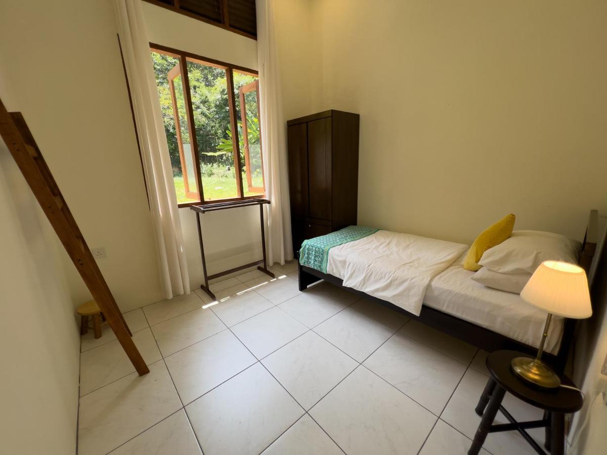Villa Meranti - Spacious Private Pool Villa Pantai Cenang  Zewnętrze zdjęcie