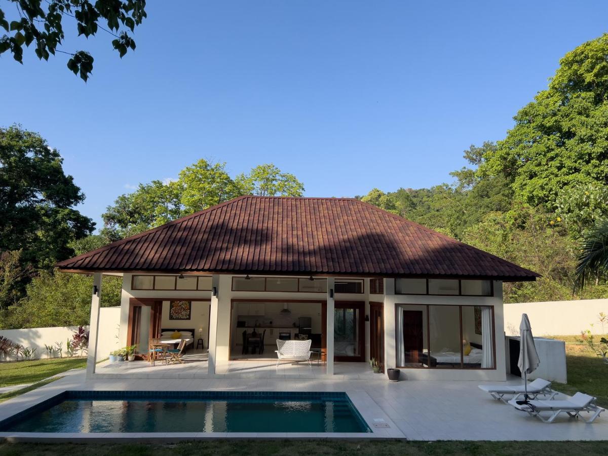 Villa Meranti - Spacious Private Pool Villa Pantai Cenang  Zewnętrze zdjęcie