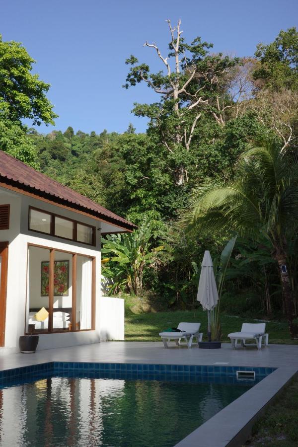 Villa Meranti - Spacious Private Pool Villa Pantai Cenang  Zewnętrze zdjęcie