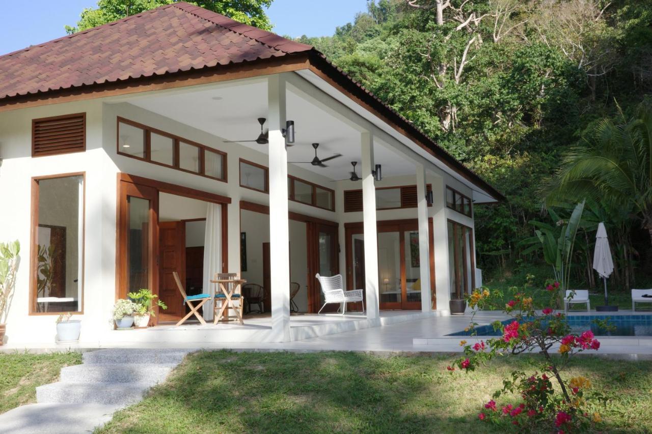 Villa Meranti - Spacious Private Pool Villa Pantai Cenang  Zewnętrze zdjęcie